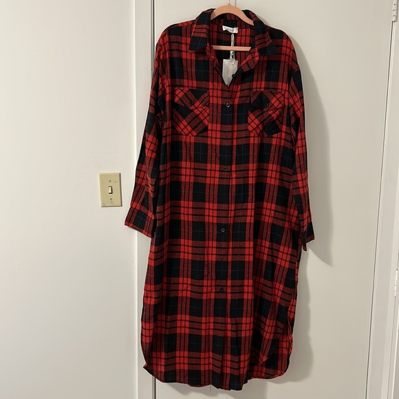 Long red plaid shacket - Picture 3 of 5